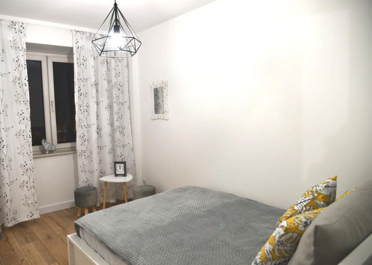 Crystal Apartment カトヴィツェ エクステリア 写真